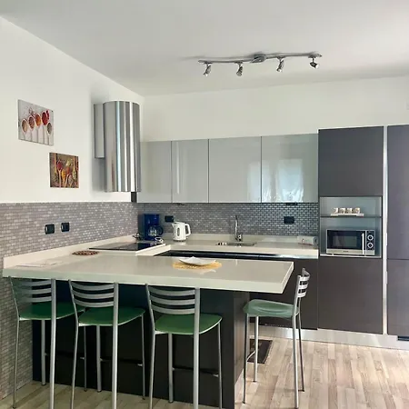 Sissi Apartment *